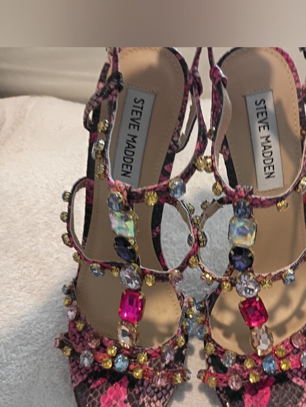 Steve Madden Women's 7.5 Pink Snakeskin Rhine Stone -Strappy Heels - Picture 6 of 10